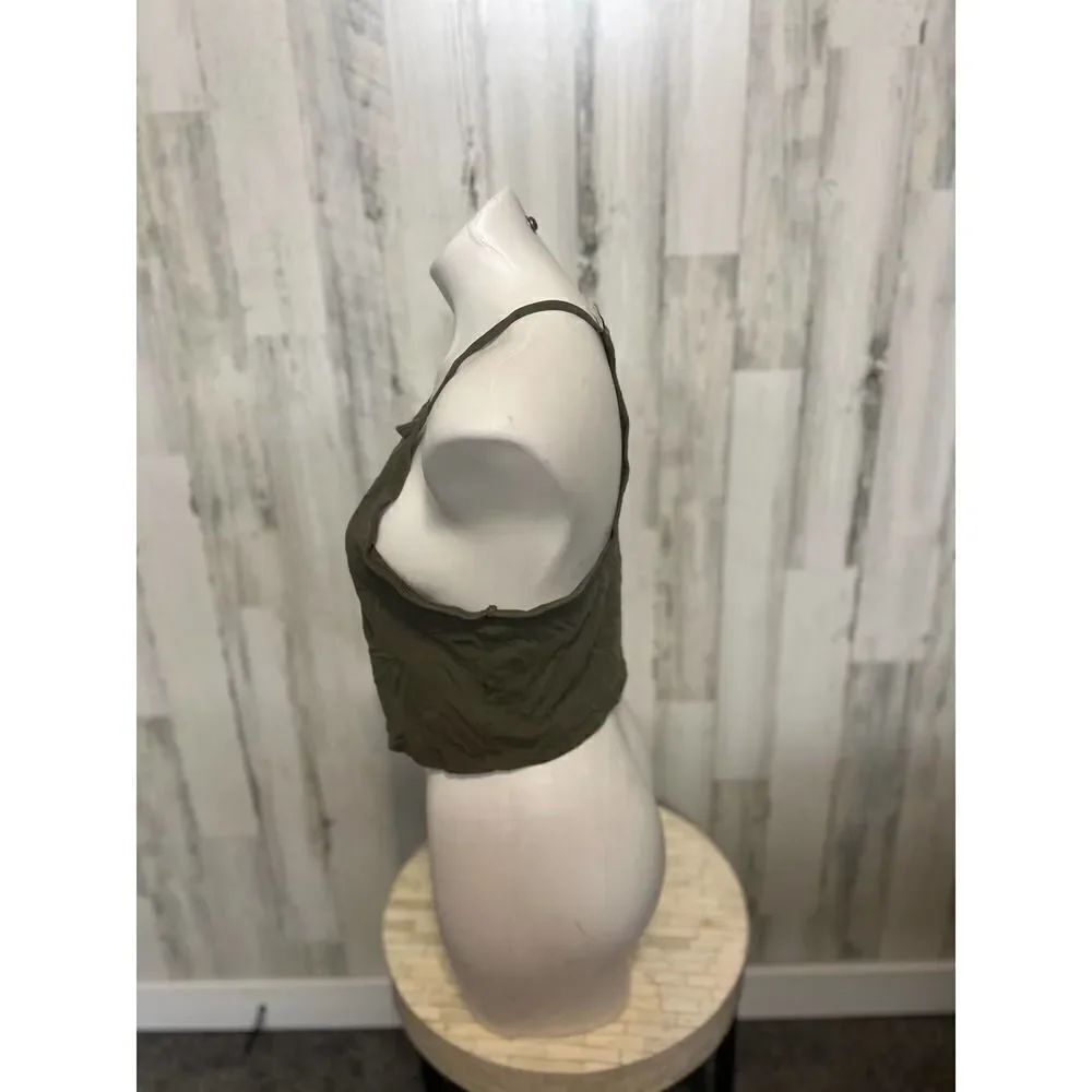 Green crop top - Picture 2 of 5
